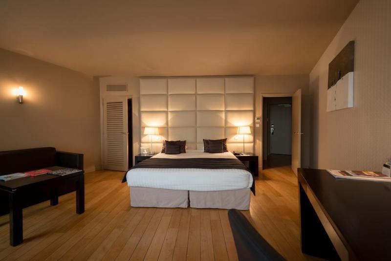 Saint Georges Hotel & Spa ชาลง-ซูร์-ซอน ภายนอก รูปภาพ